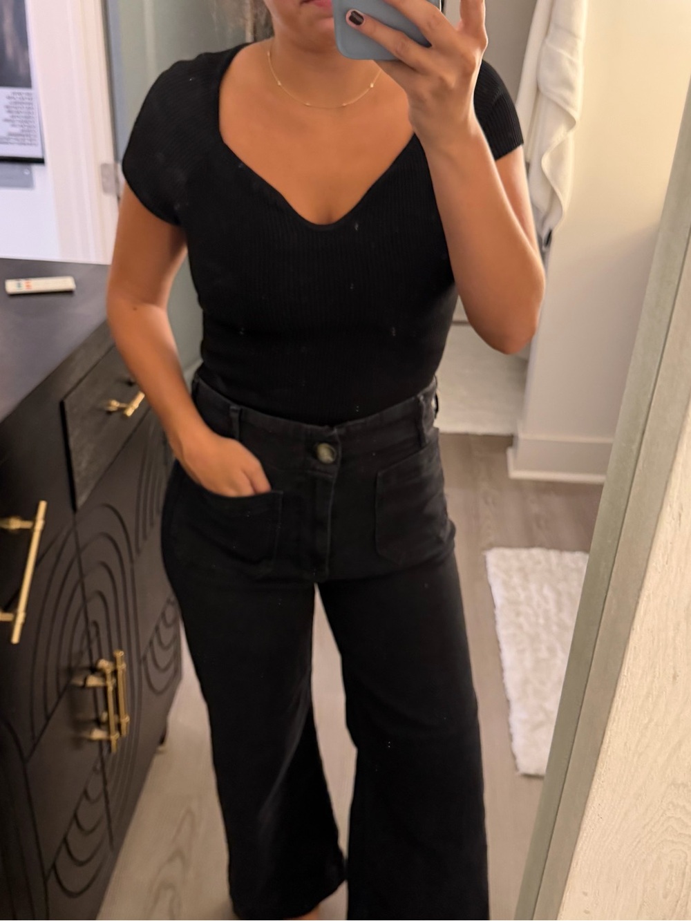 And Now This Black Ribbed Sweetheart Crop Top - Picture 2 of 4